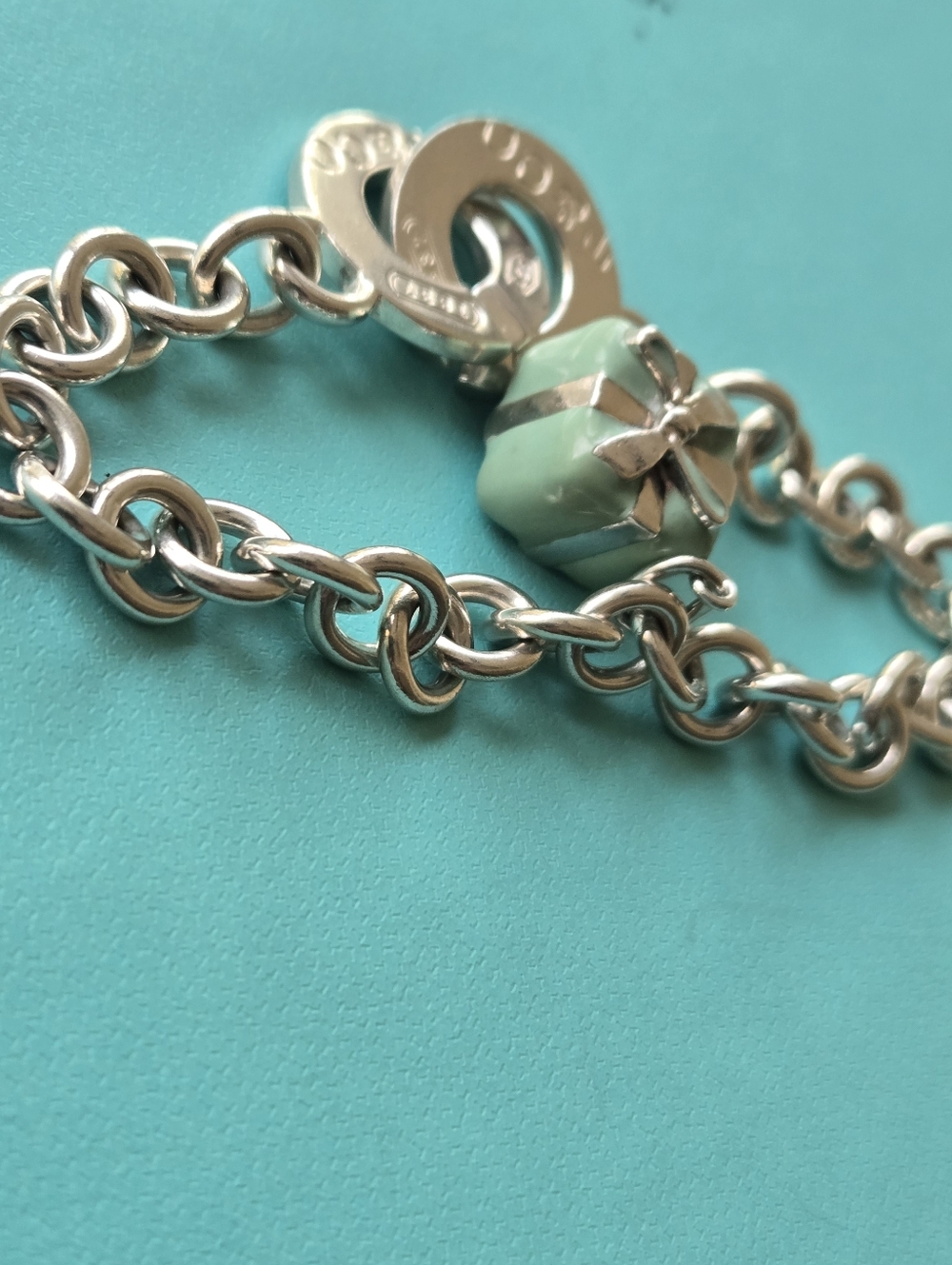 Tiffany & Co 1837 Interlocking Bracelet w/Blue Gift Box Charm